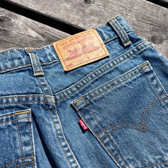 Vintage Levi's 521 Jeans - Picture 12 of 13